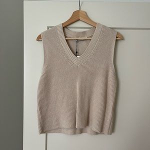 Zara blush knit vest NWT